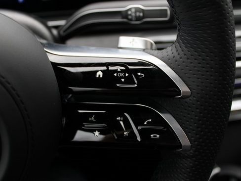 New 2026 Mercedes-Benz GLS 450 4MATIC image 22