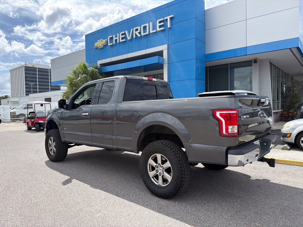 Used 2017 Ford F150 XLT w/ Equipment Group 302A Luxury RWD image 6