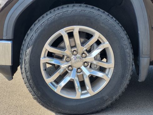 Used 2019 GMC Sierra 1500 SLT w/ SLT Premium Plus Package AWD/4WD image 10