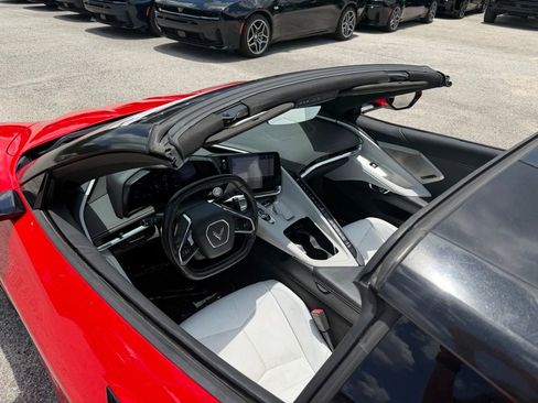 Used 2020 Chevrolet Corvette Stingray Preferred Cpe w/ 2LT Preferred Equipment Group RWD image 23