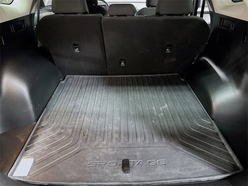 Used 2023 Kia Sportage LX image 28