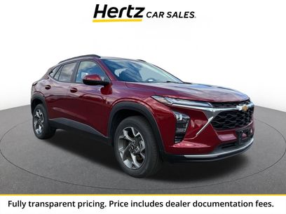 Used 2025 Chevrolet Trax LT