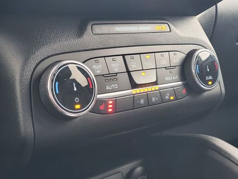 Used 2023 Ford Escape ST-Line image 20