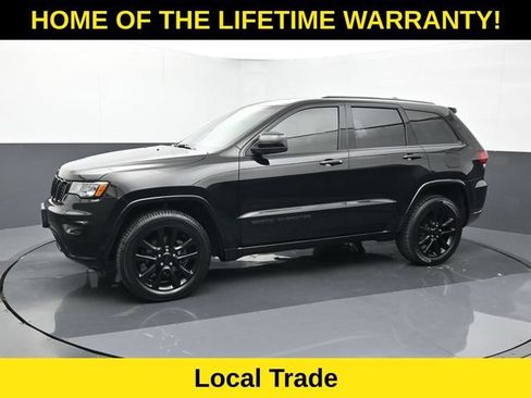 Used 2020 Jeep Grand Cherokee Altitude AWD/4WD image 3