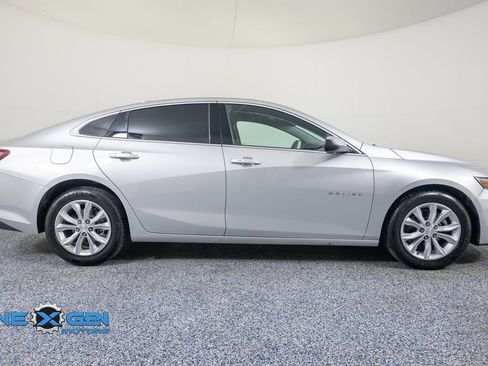 Used 2022 Chevrolet Malibu LT FWD image 8