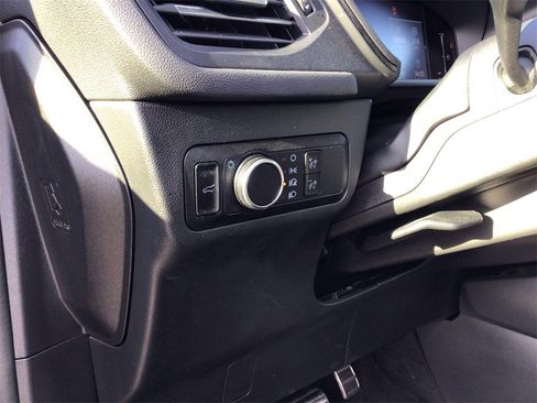 Used 2023 Ford Escape ST-Line image 18