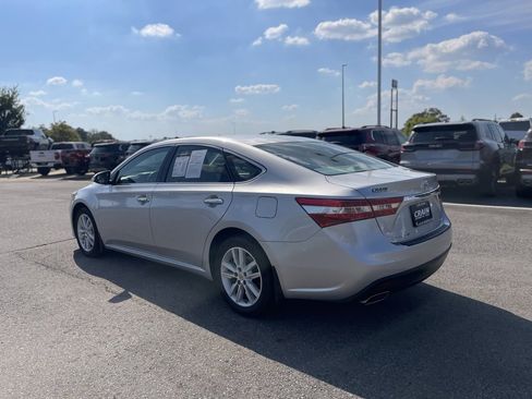 Used 2014 Toyota Avalon XLE image 5