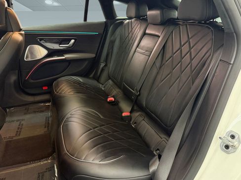 Certified 2023 Mercedes-Benz EQS 580 EQS 580 image 22