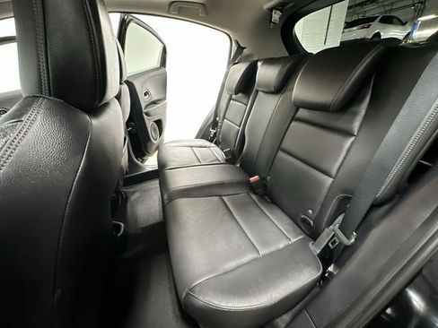 Used 2021 Honda HR-V EX-L image 19