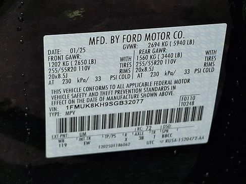Used 2025 Ford Explorer ST-Line AWD/4WD image 27