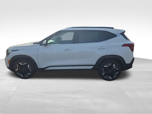Used 2024 Kia Seltos SX w/ SX Sunroof Package image 9