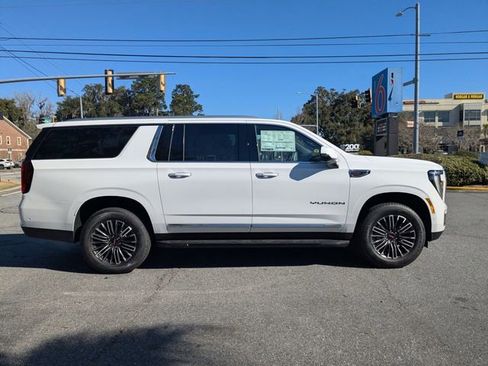 New 2026 GMC Yukon XL Elevation w/ LPO, Floor Liner Package image 4