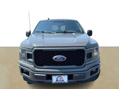 Used 2018 Ford F150 XLT w/ Equipment Group 302A Luxury AWD/4WD image 9