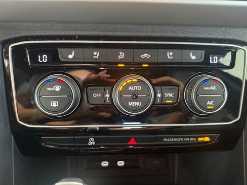 Used 2023 Volkswagen Atlas Cross Sport SEL Premium R-Line AWD/4WD image 14