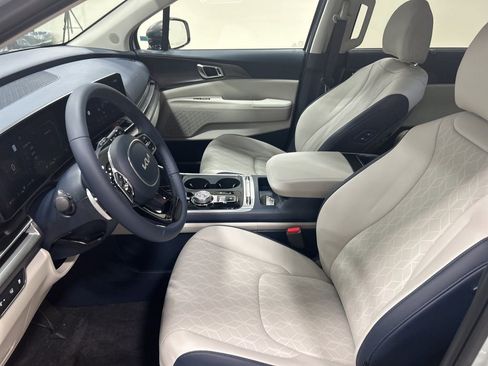 New 2026 Kia Carnival SX w/ SX Dark Edition Package image 9