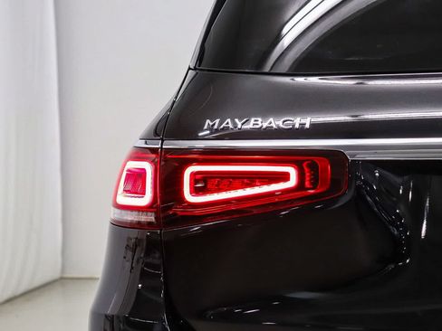 Certified 2021 Mercedes-Benz Maybach GLS 600 4MATIC image 11