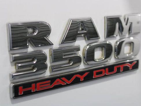 Used 2014 RAM 3500 Tradesman w/ Chrome Appearance Group image 65