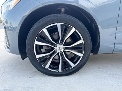 Certified 2023 Volvo XC60 B5 Plus w/ Climate Package AWD/4WD image 12