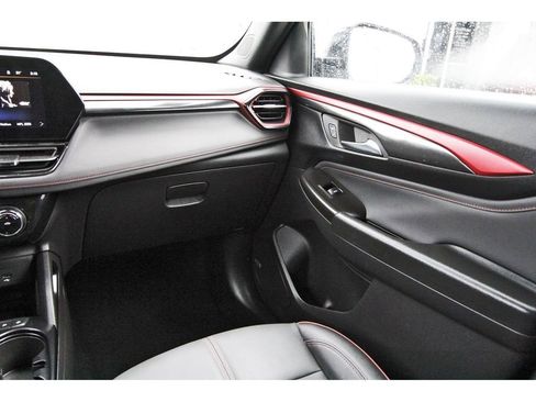 Used 2026 Chevrolet TrailBlazer RS w/ Convenience Package FWD image 10