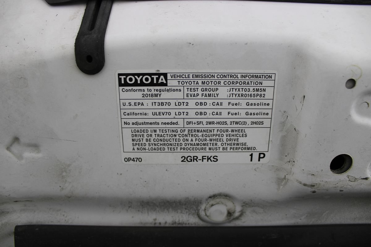 Used 2018 Toyota Tacoma SR5 RWD image 33