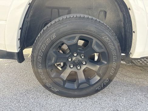 Used 2025 RAM 1500 Big Horn AWD/4WD image 13