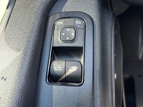 Used 2024 Mercedes-Benz Sprinter 2500 image 14