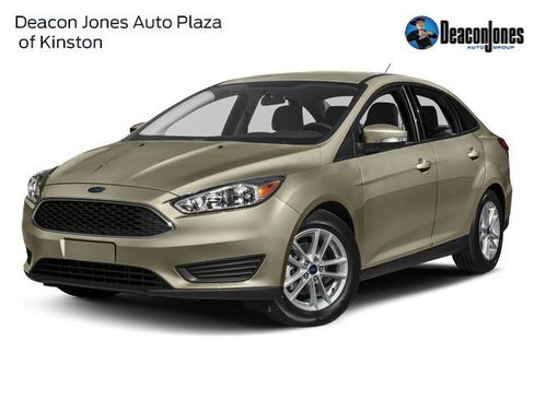 Used 2017 Ford Focus SEL image 1