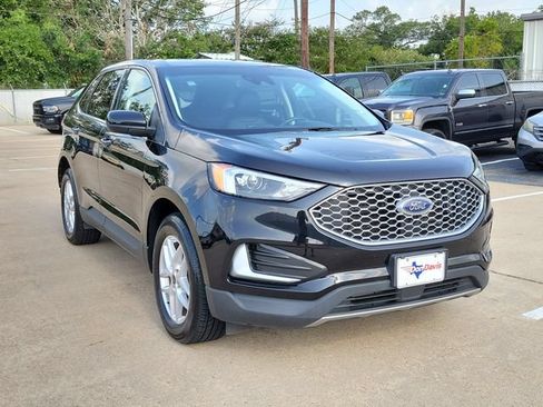 Used 2023 Ford Edge SEL AWD/4WD image 2