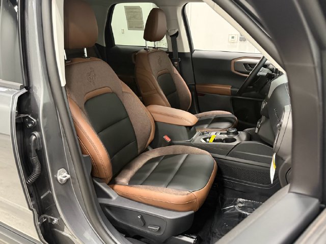 Used 2026 Ford Bronco Sport Outer Banks w/ Outer Banks Tech Package+ AWD/4WD image 27
