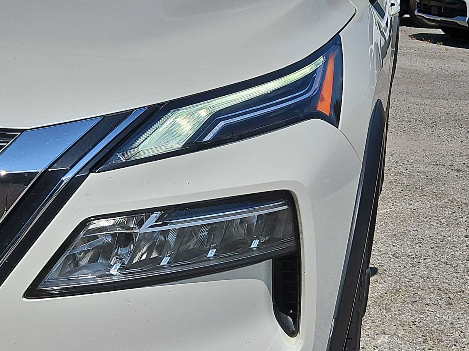 Used 2023 Nissan Rogue Platinum w/ Platinum Premium Package FWD image 10