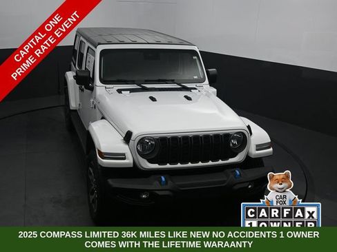 Used 2024 Jeep Wrangler Unlimited w/ Convenience Group AWD/4WD image 53