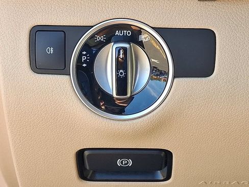 Used 2019 Mercedes-Benz GLS 450 4MATIC image 27