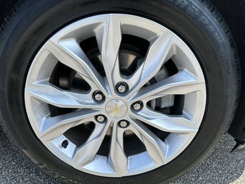 Used 2019 Chevrolet Malibu LT FWD image 21