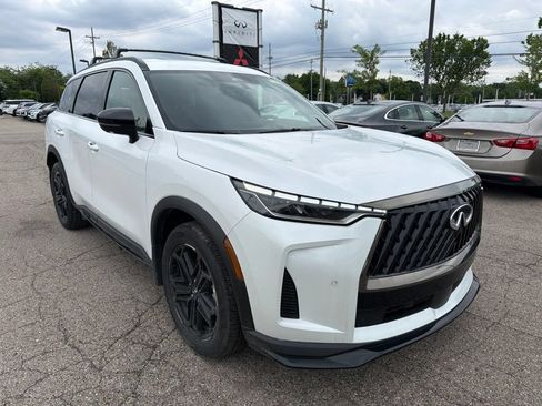 Used 2026 INFINITI QX60 Sport w/ Dark Cargo Package AWD/4WD image 3