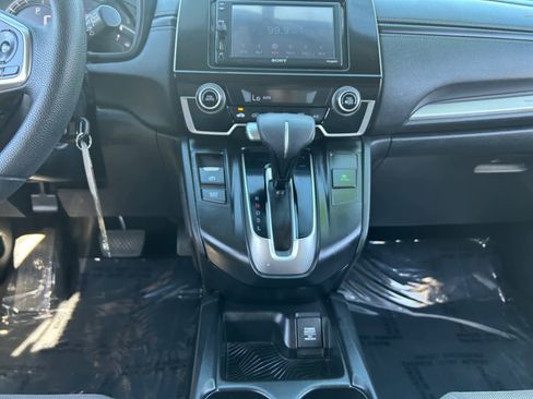 Used 2018 Honda CR-V LX image 11