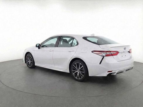 Certified 2023 Toyota Camry SE image 4