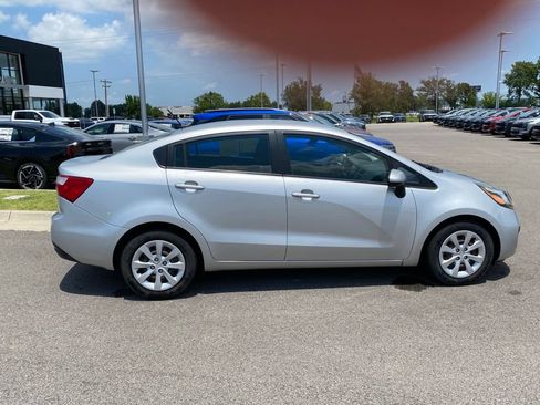 Used 2013 Kia Rio LX w/ PWR Pkg FWD image 8