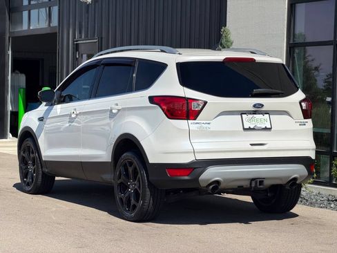 Used 2019 Ford Escape Titanium AWD/4WD image 3