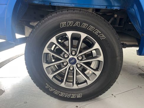 Used 2019 Ford F150 XLT w/ Equipment Group 302A Luxury AWD/4WD image 15