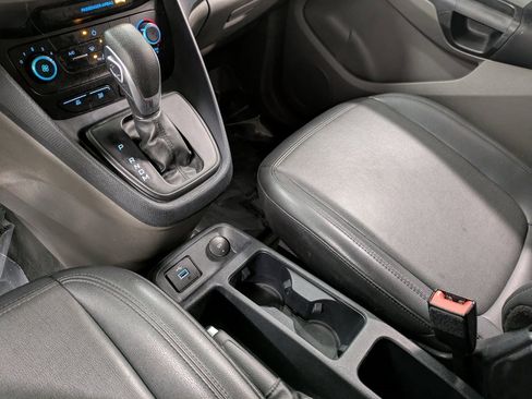 Used 2021 Ford Transit Connect XL image 14