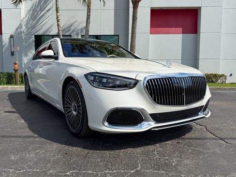 Used 2021 Mercedes-Benz Maybach S 580 4MATIC image 6