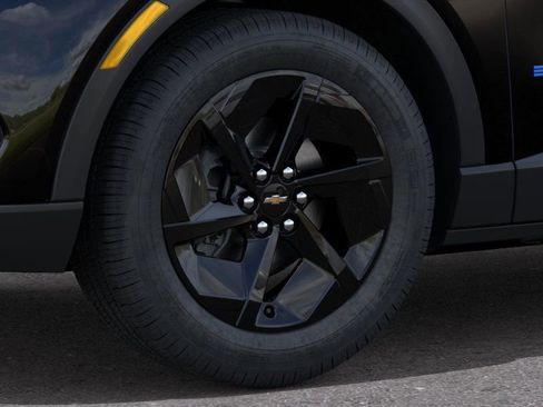 New 2026 Chevrolet Equinox EV LT image 14