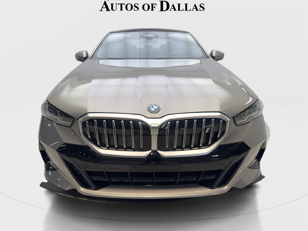 Used 2024 BMW i5 eDrive40i w/ M Sport Package RWD image 4