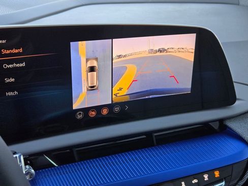 New 2026 Cadillac Optiq Sport 2 image 20