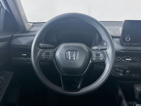 Used 2024 Honda Accord EX image 17