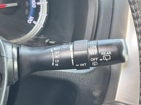 Used 2016 Toyota 4Runner SR5 AWD/4WD image 21