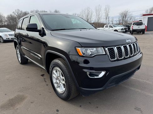 Used 2020 Jeep Grand Cherokee Laredo w/ Security & Convenience Group image 7