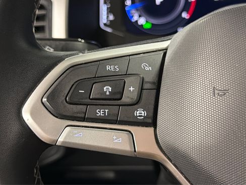 Used 2022 Volkswagen Atlas SE AWD/4WD image 25