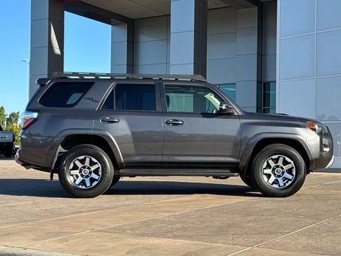 Certified 2023 Toyota 4Runner TRD Off-Road Premium w/ Moonroof Package AWD/4WD image 3