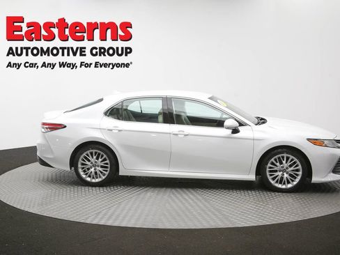 Used 2019 Toyota Camry XLE w/ Carpet Mat Package FWD image 47